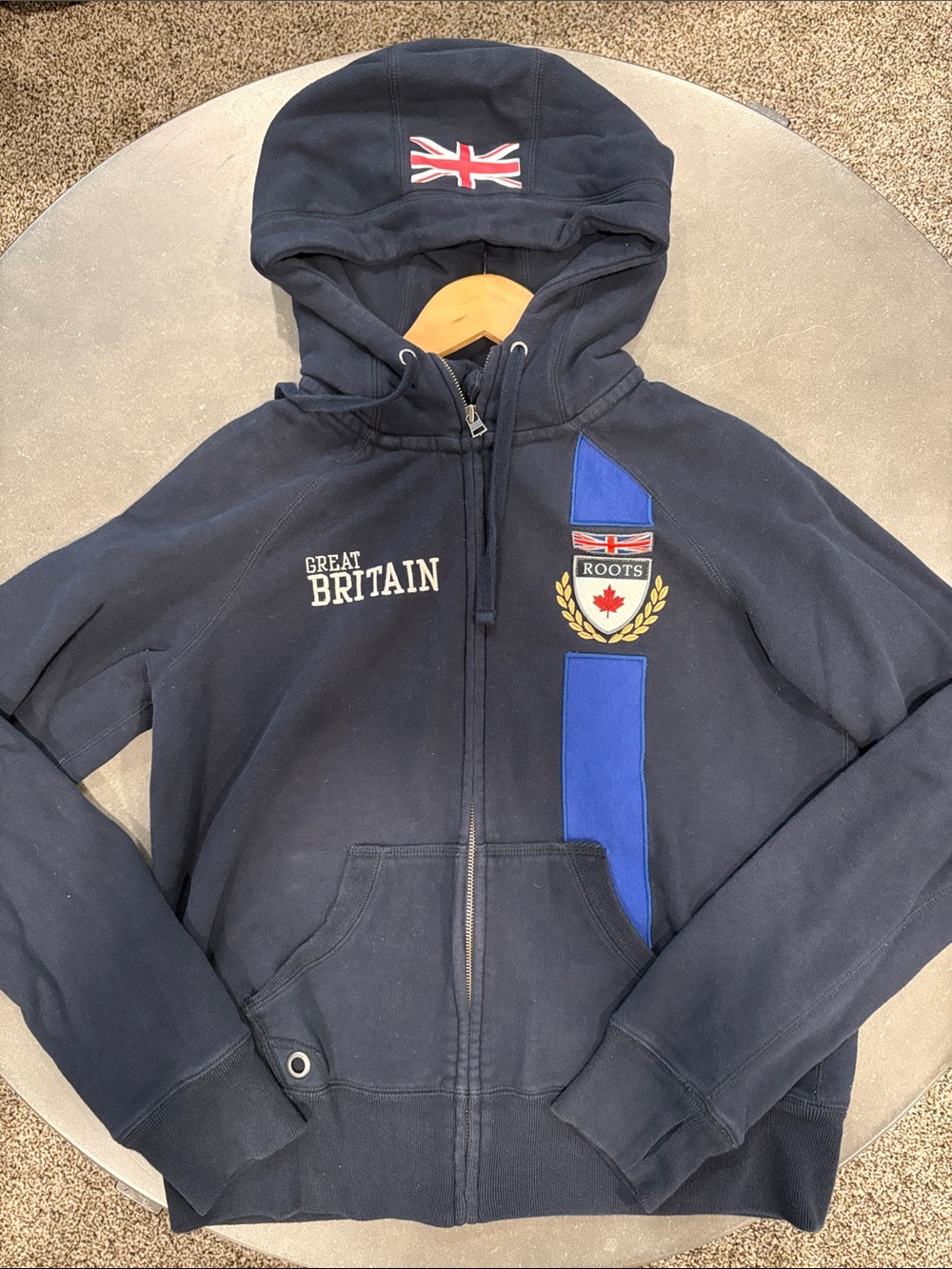Roots women's xl/lg Navy Great Britain hoodie